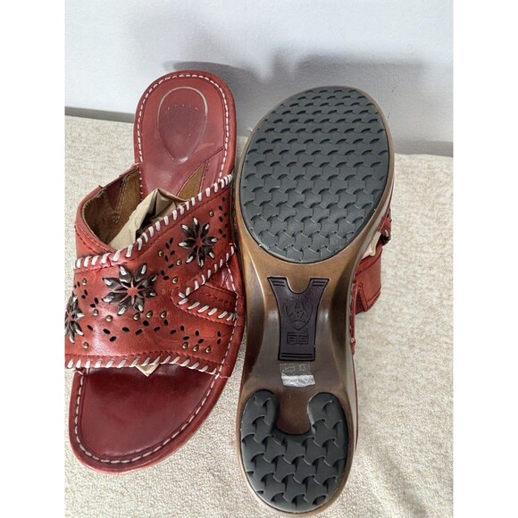 Ariat Womens Bella Clogs  Sandals Slip On Size 8 B Chili Red Leather  Stitching - Picture 12 of 12
